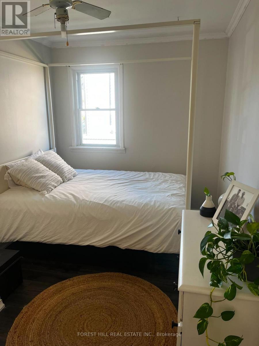 Main - 70 Tunis Street, St. Catharines, Ontario L2S 1E5 - Photo 3 - X13479220