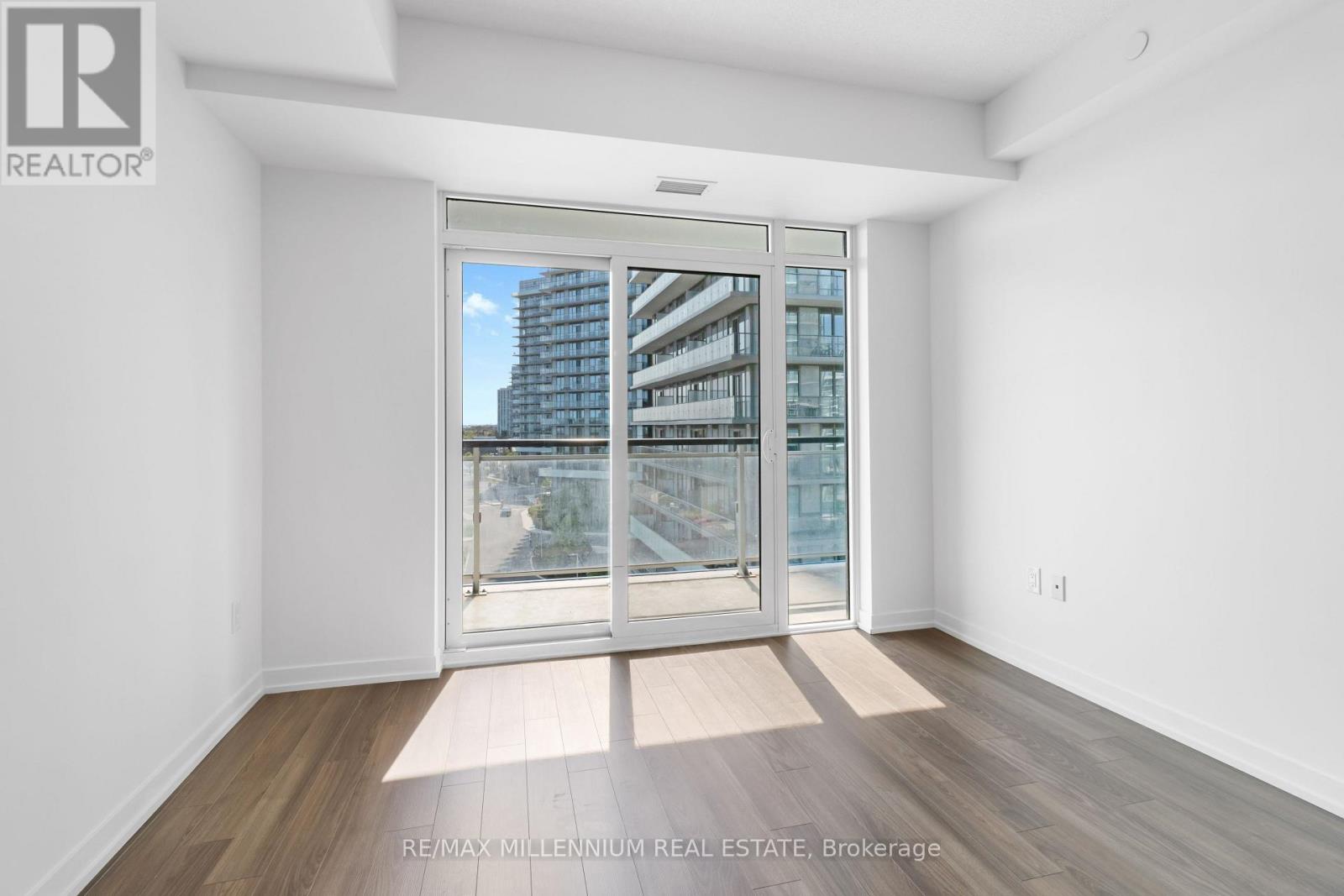 609 - 2560 Eglinton W Avenue, Mississauga, Ontario L5M 0Y3 - Photo 25 - W13581130