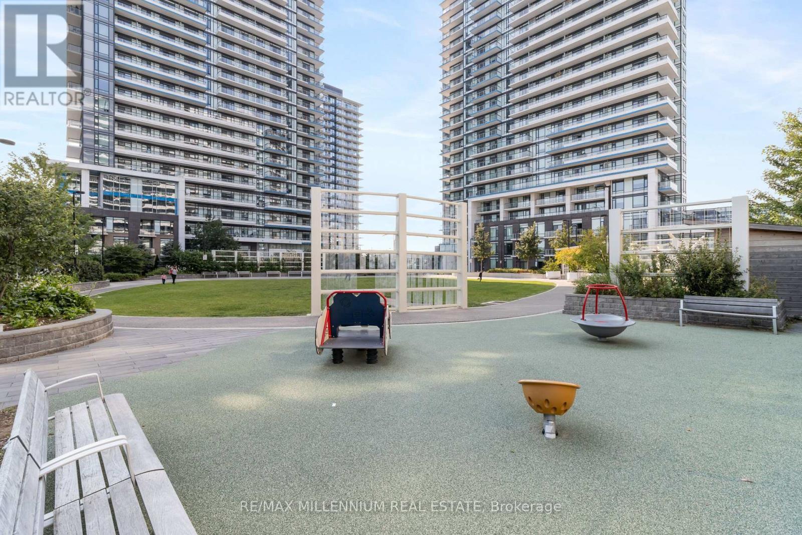 609 - 2560 Eglinton W Avenue, Mississauga, Ontario L5M 0Y3 - Photo 37 - W13581130