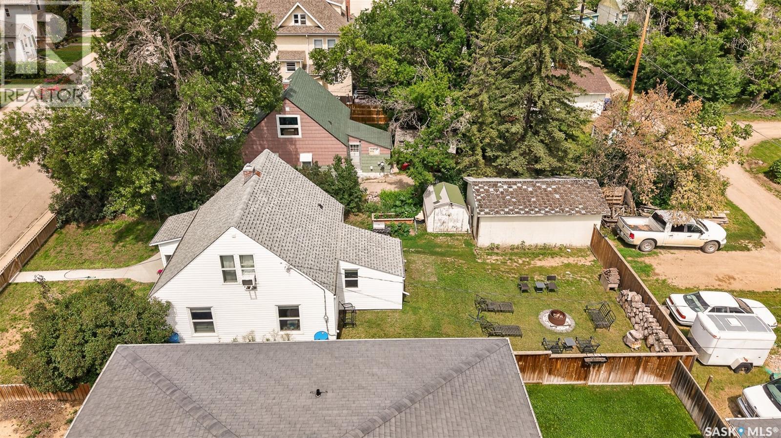 811 4th Avenue Nw, Moose Jaw, Saskatchewan  S6H 3W8 - Photo 45 - SK043008