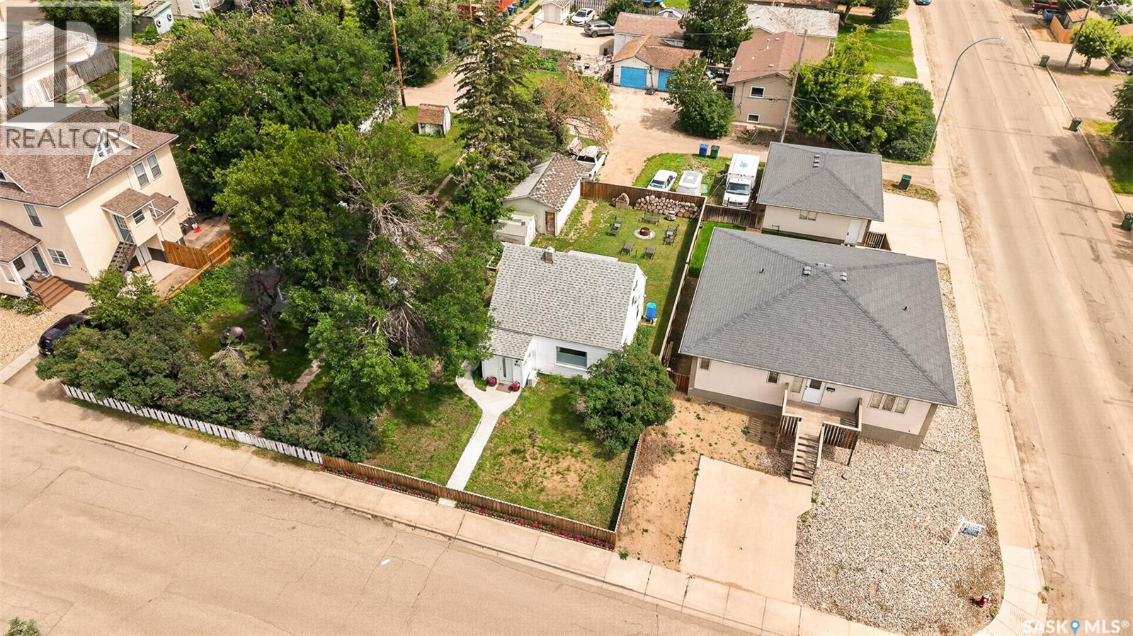 811 4th Avenue Nw, Moose Jaw, Saskatchewan  S6H 3W8 - Photo 47 - SK043008