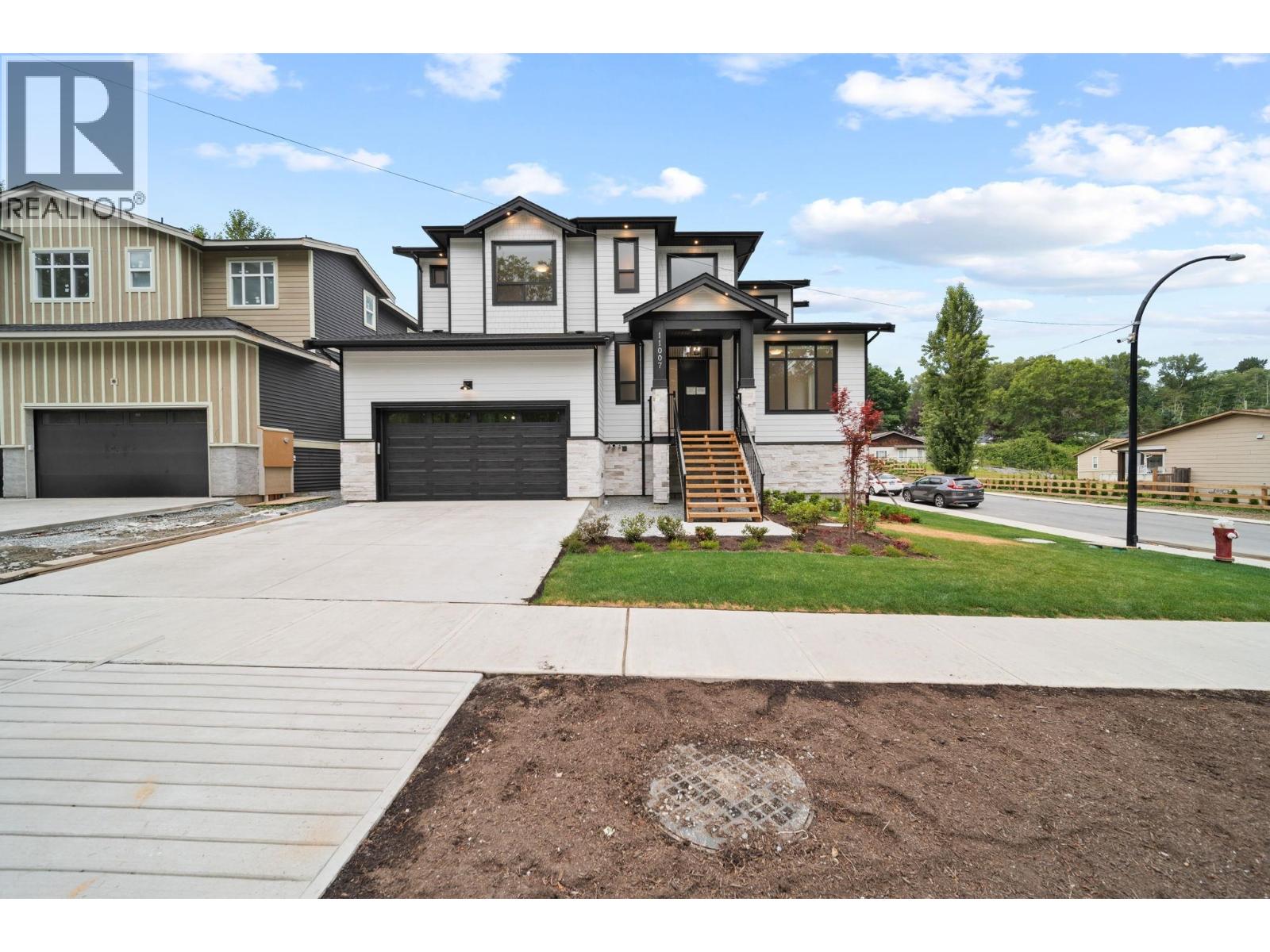 11007 244 Street, Maple Ridge, British Columbia V2W 0H5 - Photo 2 - R3144458