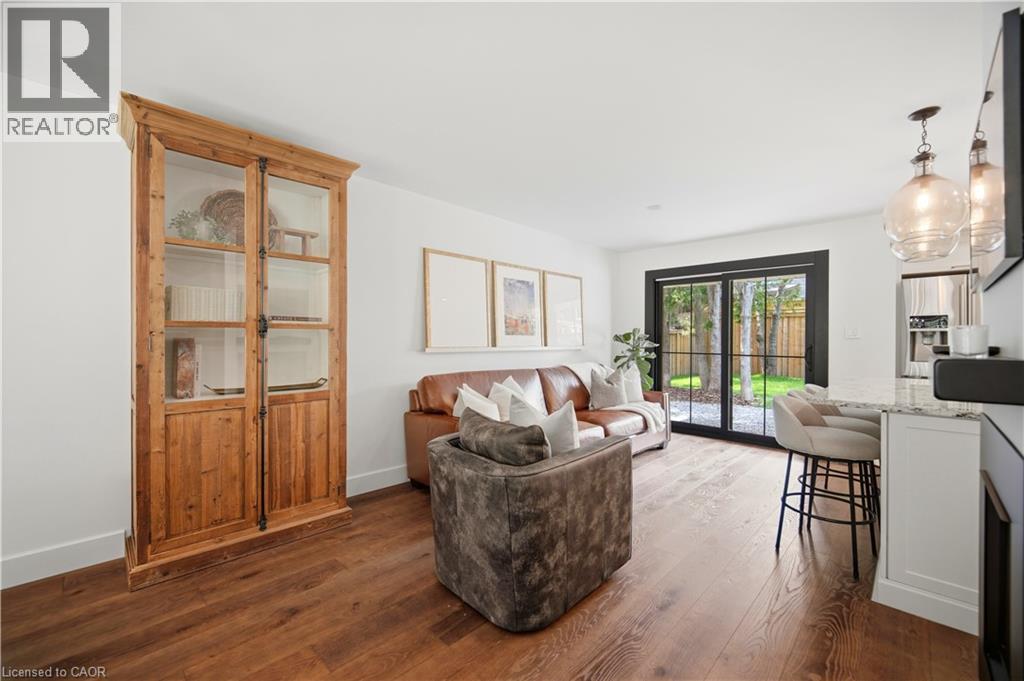 39 Culham Street, Oakville, Ontario  L6H 1G3 - Photo 7 - 40848954