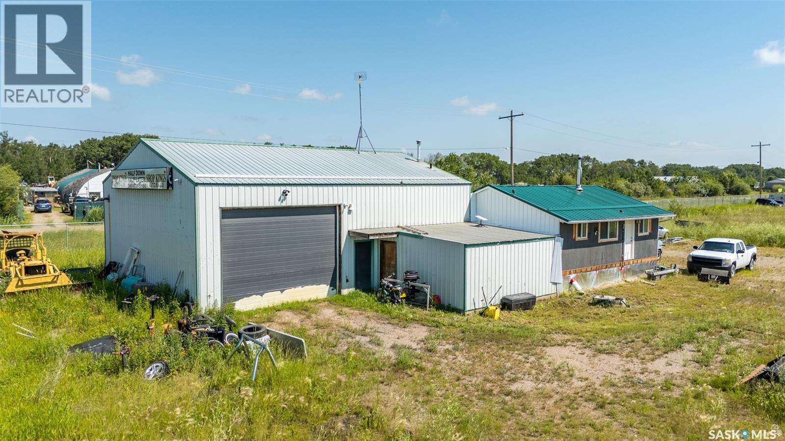 Red Wing Industrial, Buckland Rm No. 491, Saskatchewan  S6V 5R2 - Photo 1 - SK043022