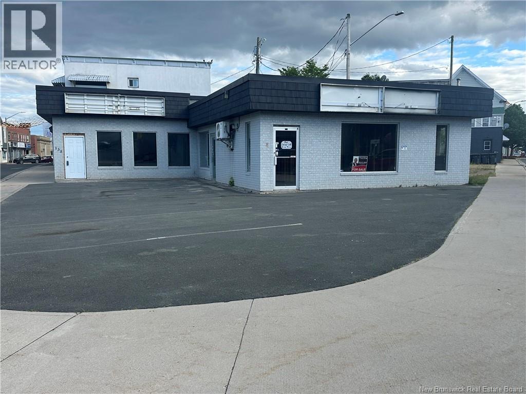 135 Newcastle Boulevard, Miramichi, New Brunswick  E1V 2L9 - Photo 1 - NB131985