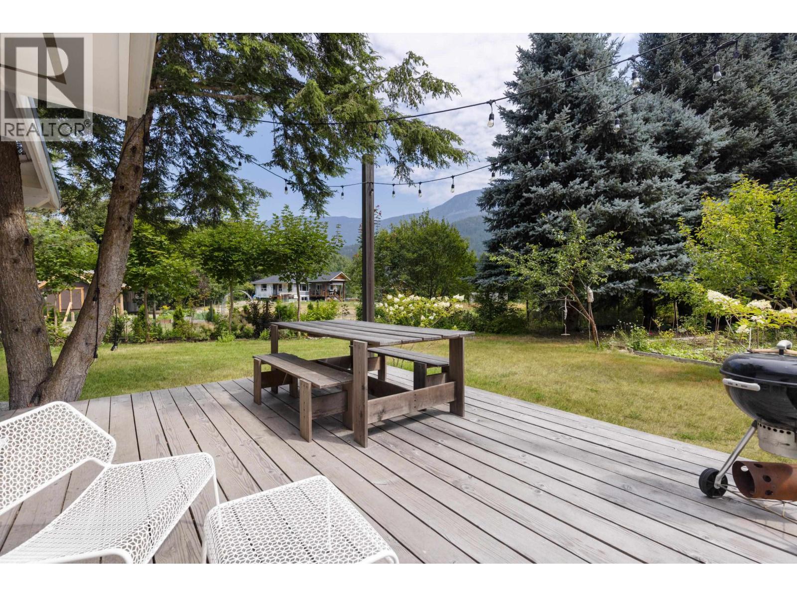 7614 Pemberton Meadows Road, Pemberton, British Columbia V0N 2L0 - Photo 28 - R3147719