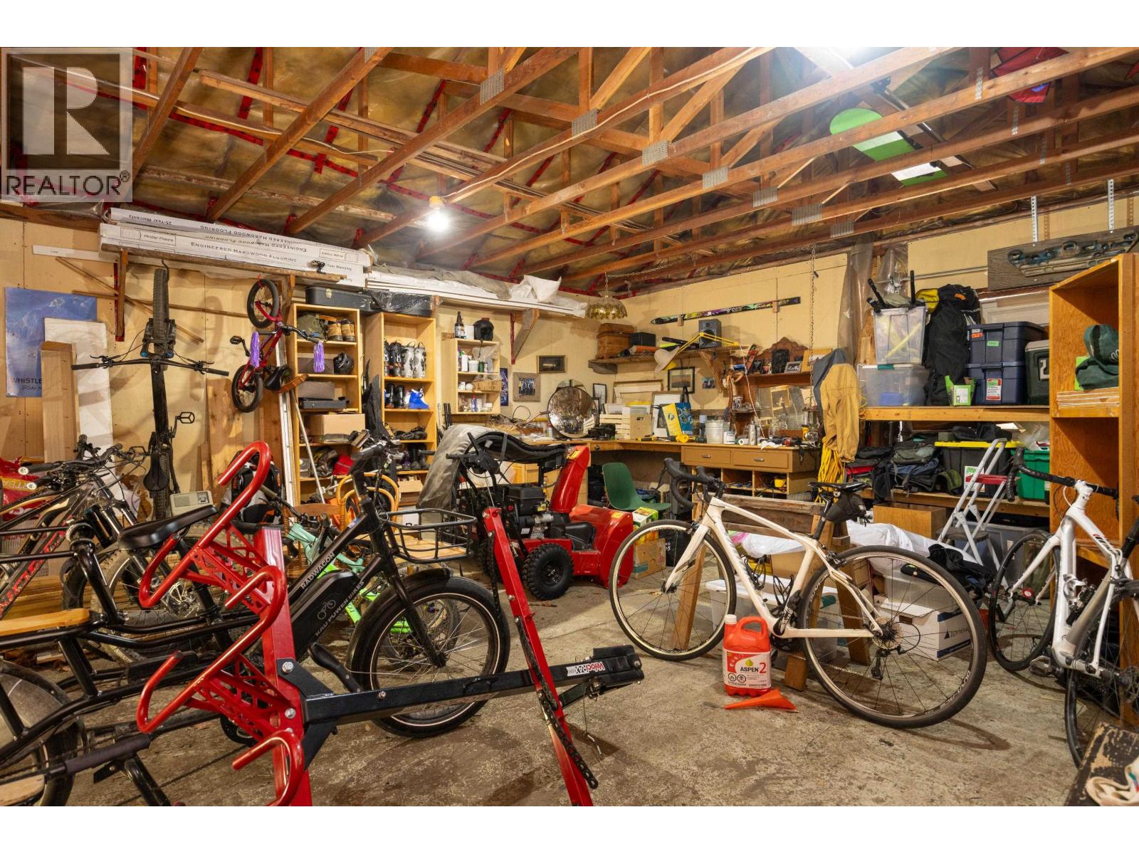7614 Pemberton Meadows Road, Pemberton, British Columbia V0N 2L0 - Photo 39 - R3147719