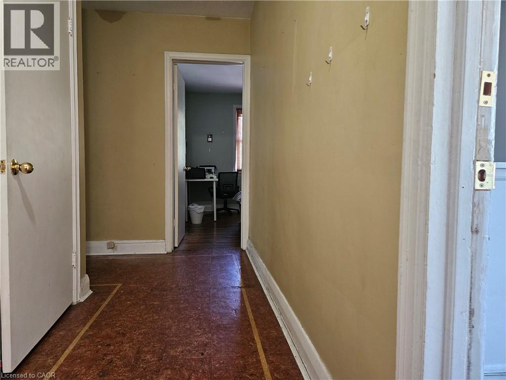 9 Don Street Unit# Upper, Hamilton, Ontario  L9H 4N8 - Photo 5 - 40836521