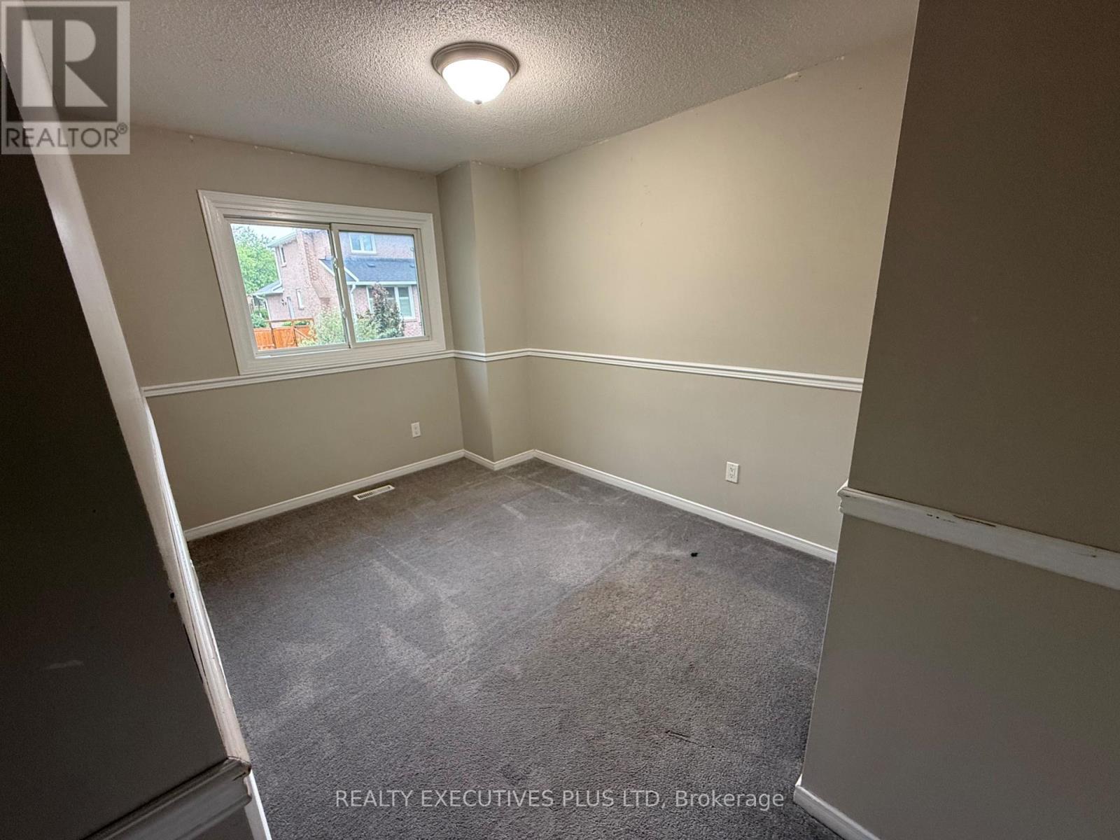693 Barnes Crescent, Oshawa, Ontario L1J 8K2 - Photo 18 - E13579782