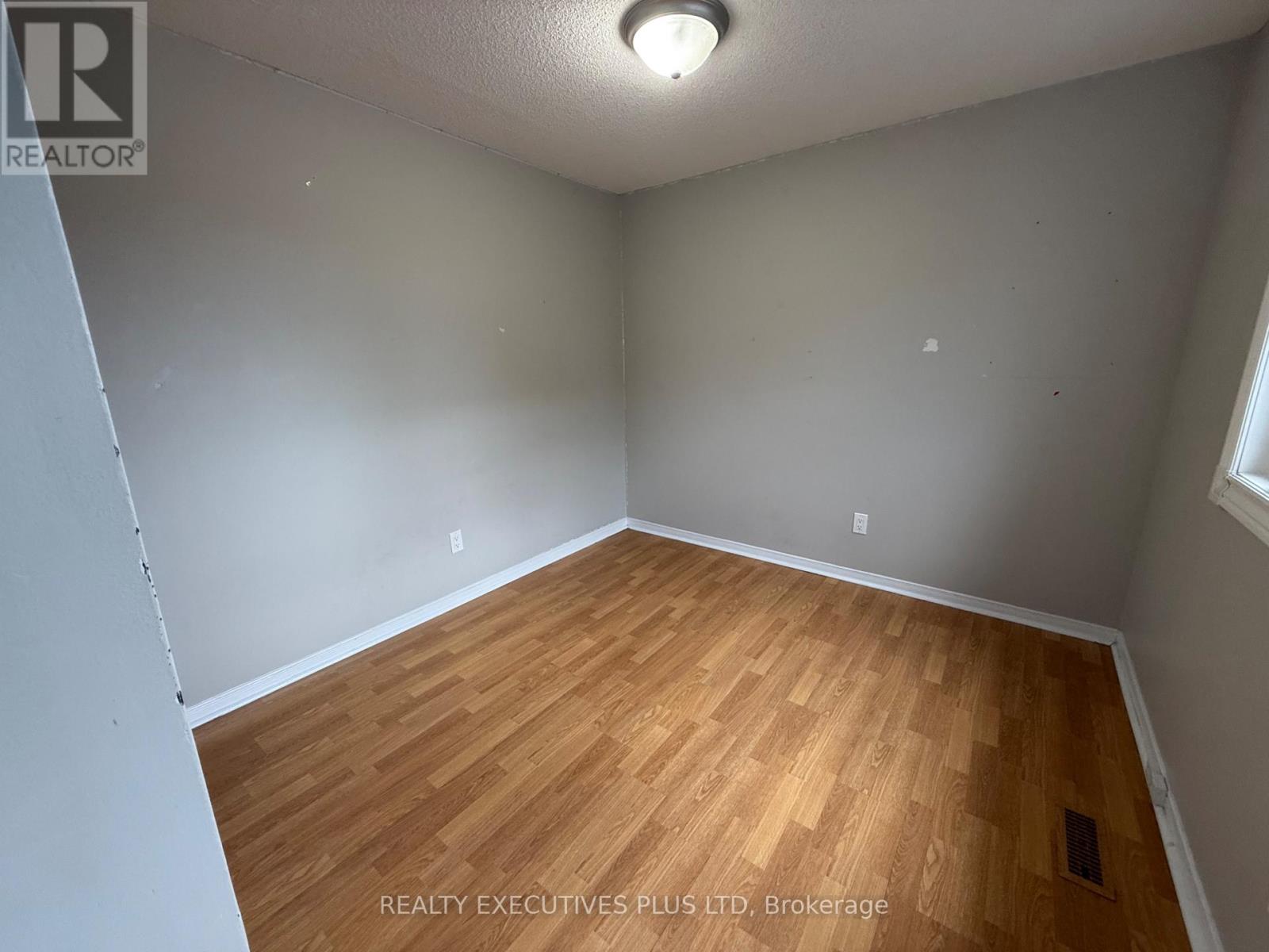 693 Barnes Crescent, Oshawa, Ontario L1J 8K2 - Photo 21 - E13579782