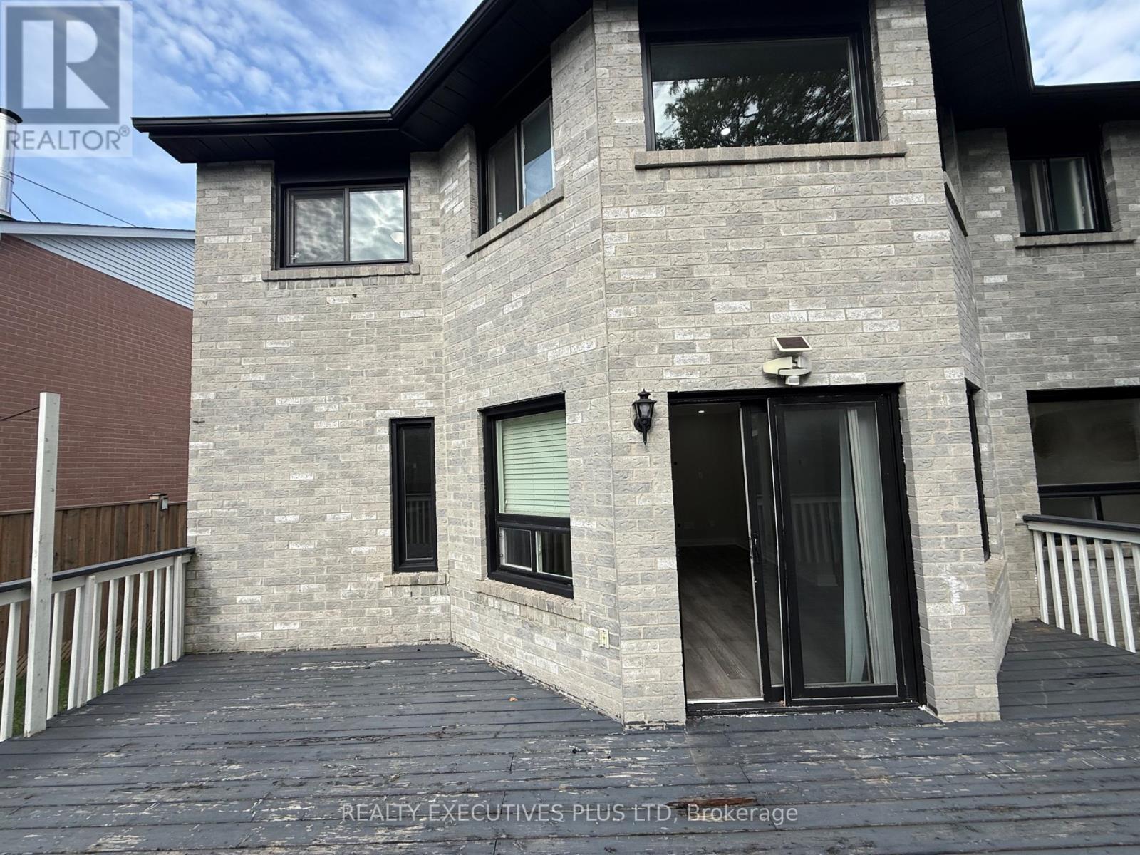 693 Barnes Crescent, Oshawa, Ontario L1J 8K2 - Photo 30 - E13579782