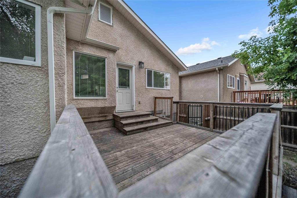11 Carsdale Drive, Winnipeg, Manitoba  R2V 4W9 - Photo 31 - 202616783