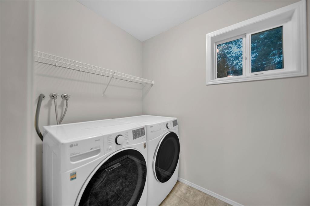 11 Carsdale Drive, Winnipeg, Manitoba  R2V 4W9 - Photo 34 - 202616783