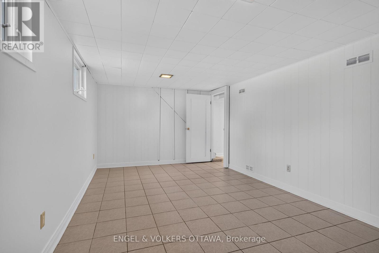 2439 Alta Vista Drive, Ottawa, Ontario  K1H 7M9 - Photo 24 - X13581196
