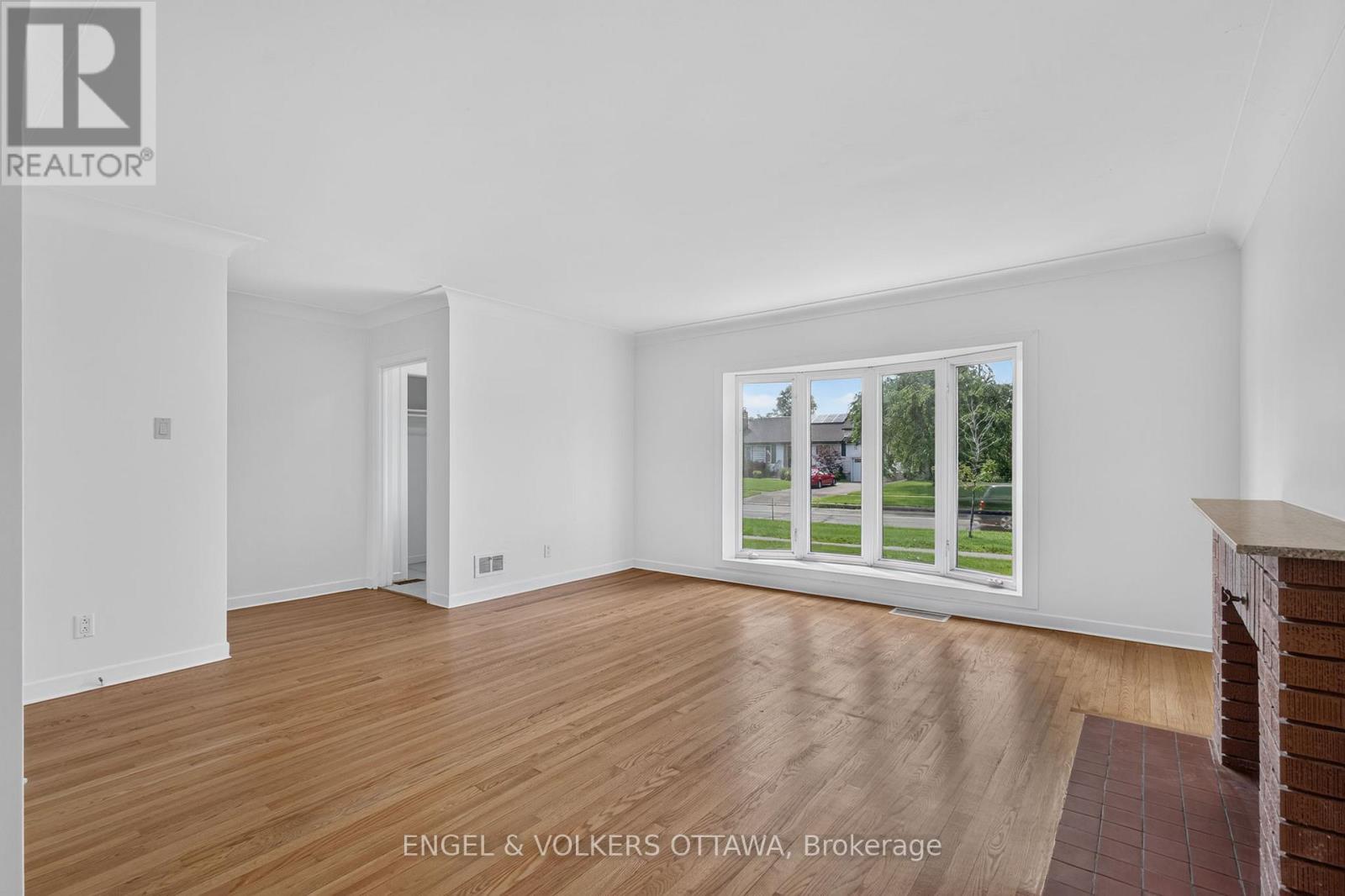 2439 Alta Vista Drive, Ottawa, Ontario  K1H 7M9 - Photo 7 - X13581196