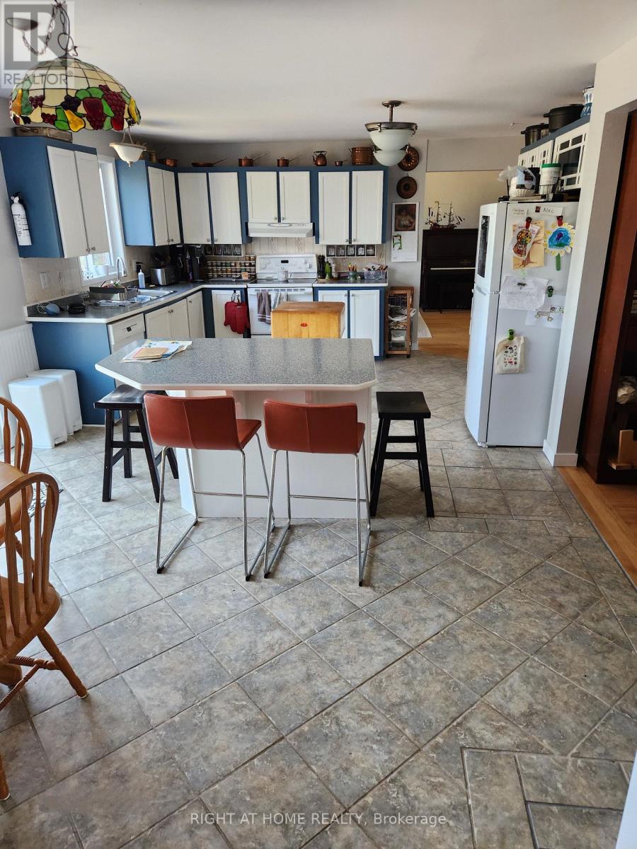 4157 Viewbank Road, Ottawa, Ontario  K0A 2E0 - Photo 4 - X13581198
