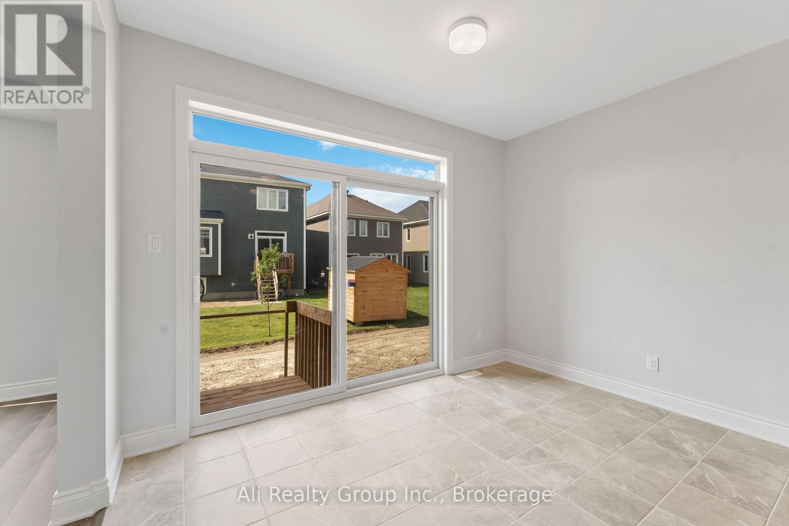 110 Yearling Circle, Ottawa, Ontario  K0A 2Z0 - Photo 4 - X13581210