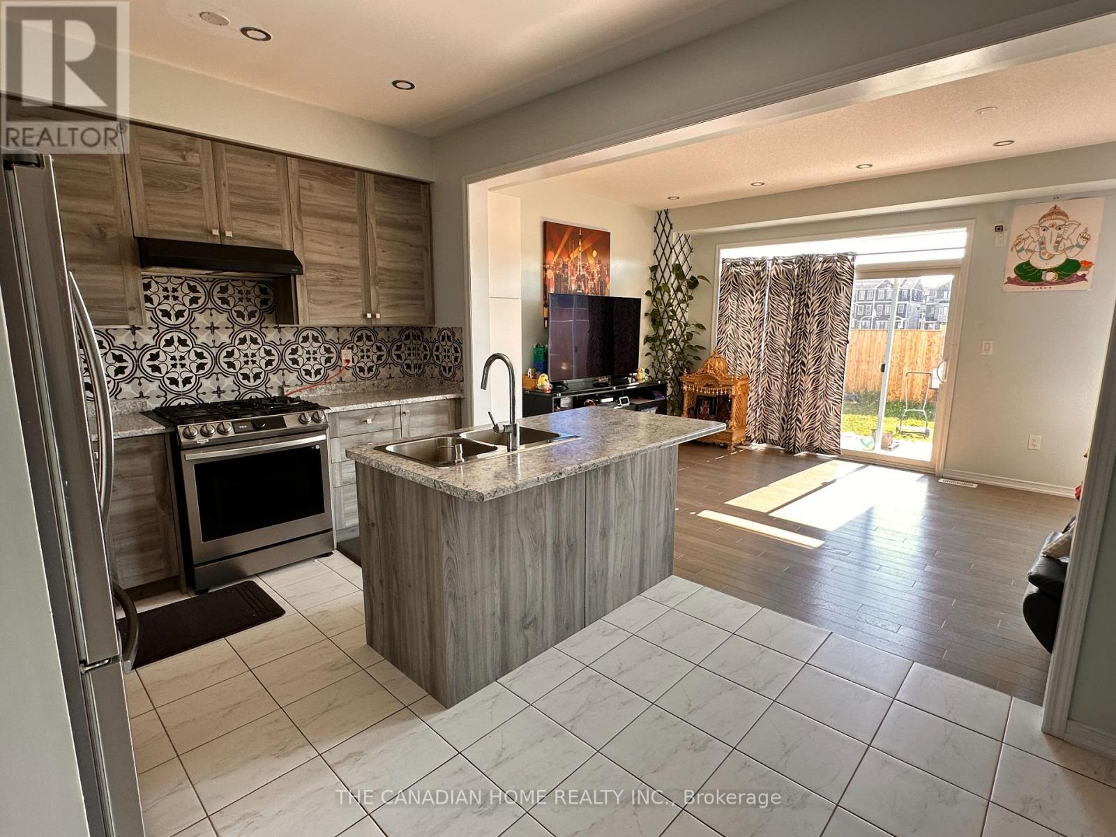 22 Legacy Lane, Thorold, Ontario L3B 5N5 - Photo 2 - X13581168