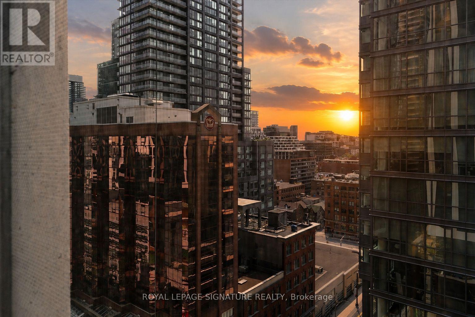 1519 - 400 King Street W, Toronto, Ontario  M5V 1K2 - Photo 21 - C13581204