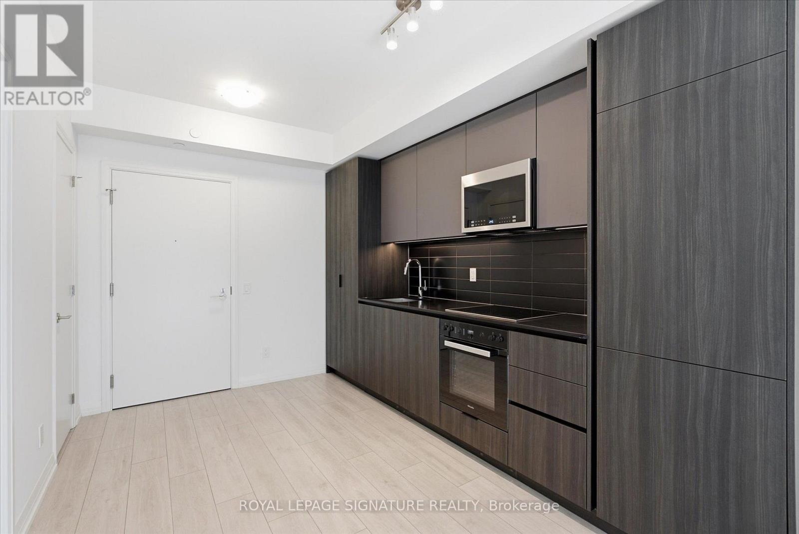 1519 - 400 King Street W, Toronto, Ontario  M5V 1K2 - Photo 5 - C13581204