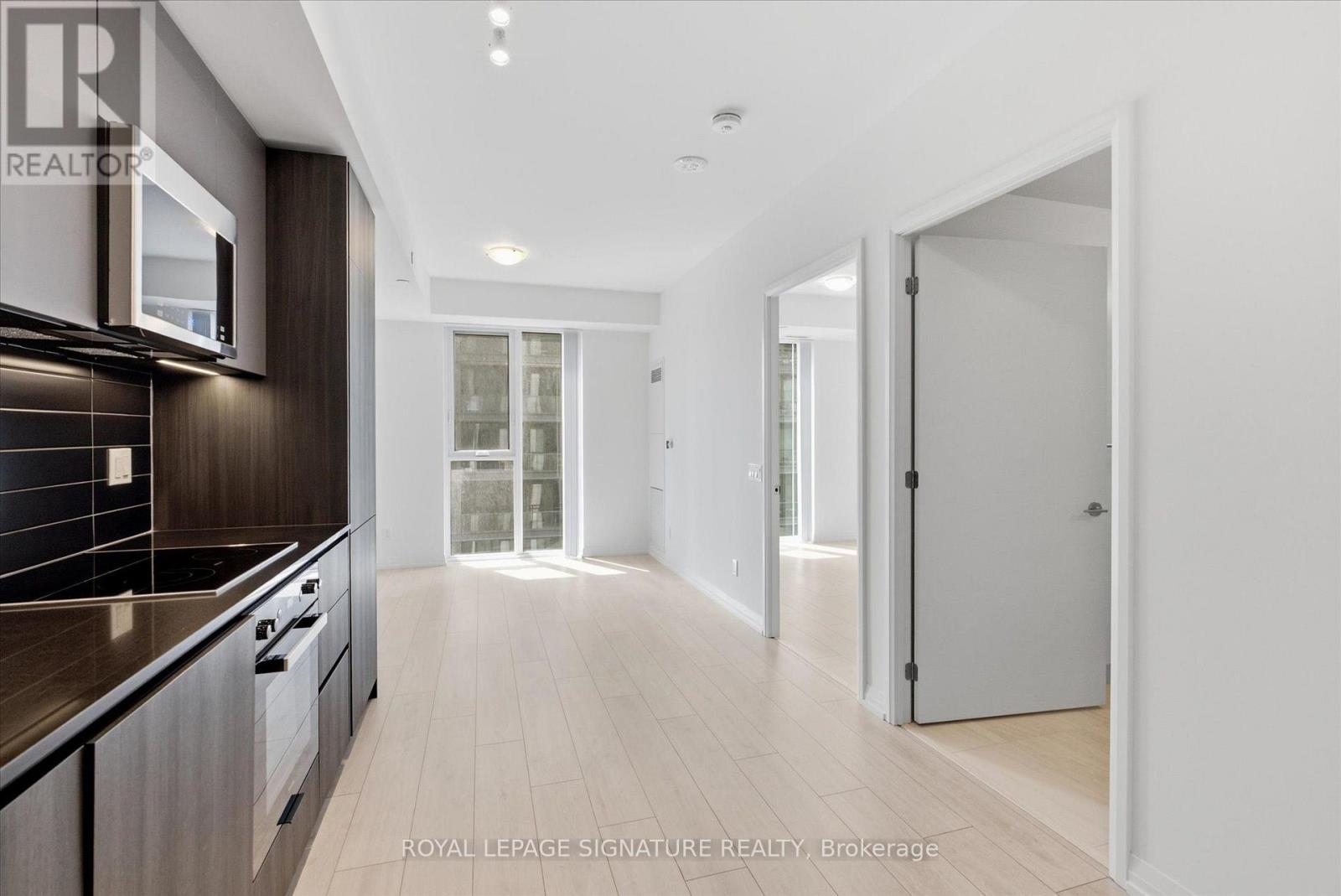 1519 - 400 King Street W, Toronto, Ontario  M5V 1K2 - Photo 6 - C13581204