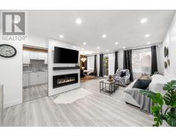 502 - 131 TAUNTON ROAD E, Oshawa, Ontario
