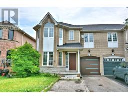 255 MARBLE PLACE, Newmarket, Ontario