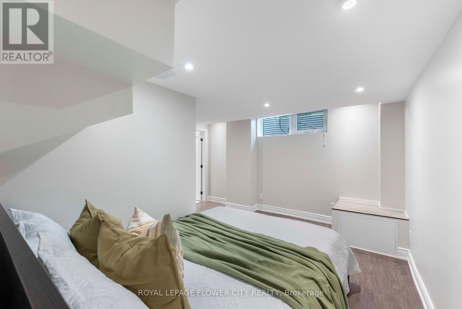 62 Pony Farm Drive, Toronto, Ontario  M9R 0B3 - Photo 43 - W13580956