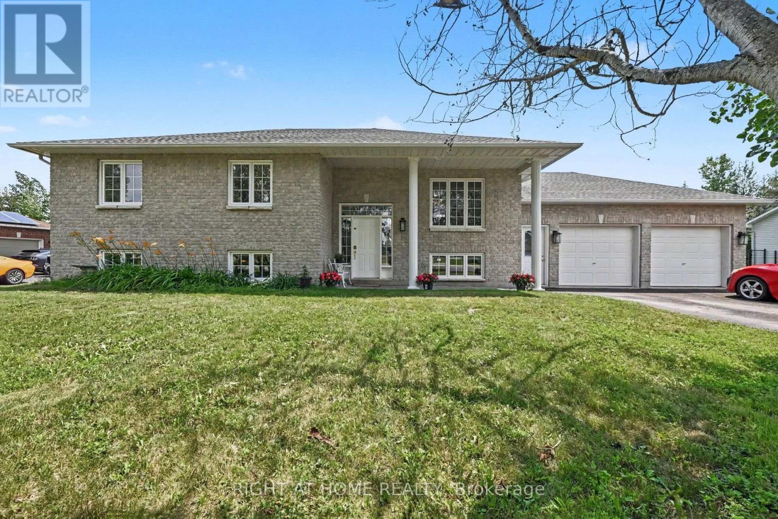 1588 SCOTTANNE STREET, Ottawa, Ontario