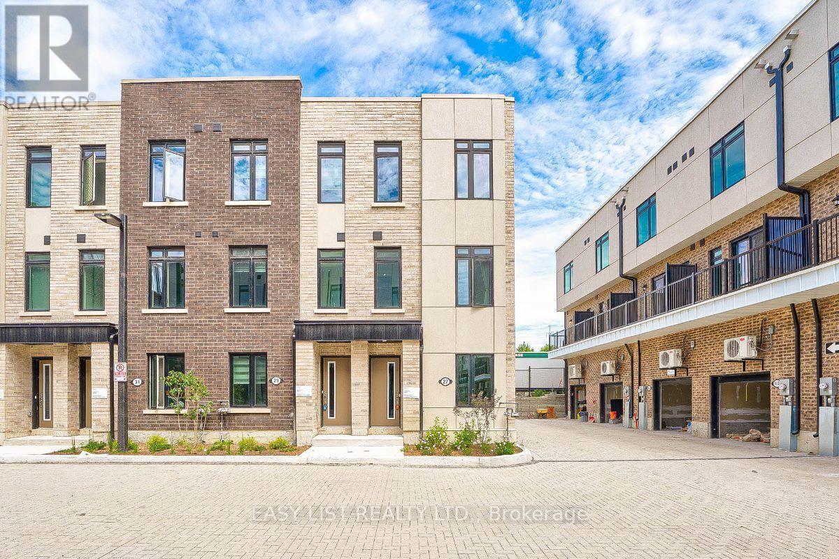 27 SPRUCE PINES CRESCENT, Toronto (Victoria Village)