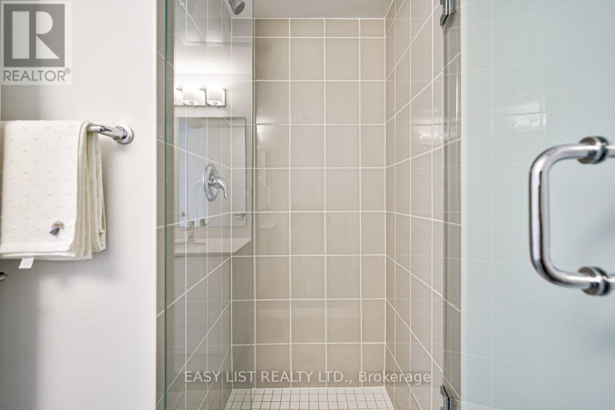 27 Spruce Pines Crescent, Toronto, Ontario  M4A 0A9 - Photo 16 - C13581234