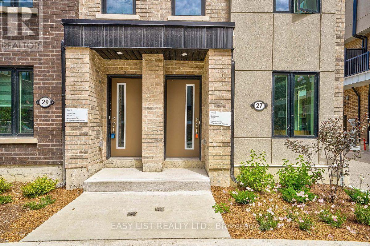 27 Spruce Pines Crescent, Toronto, Ontario  M4A 0A9 - Photo 2 - C13581234