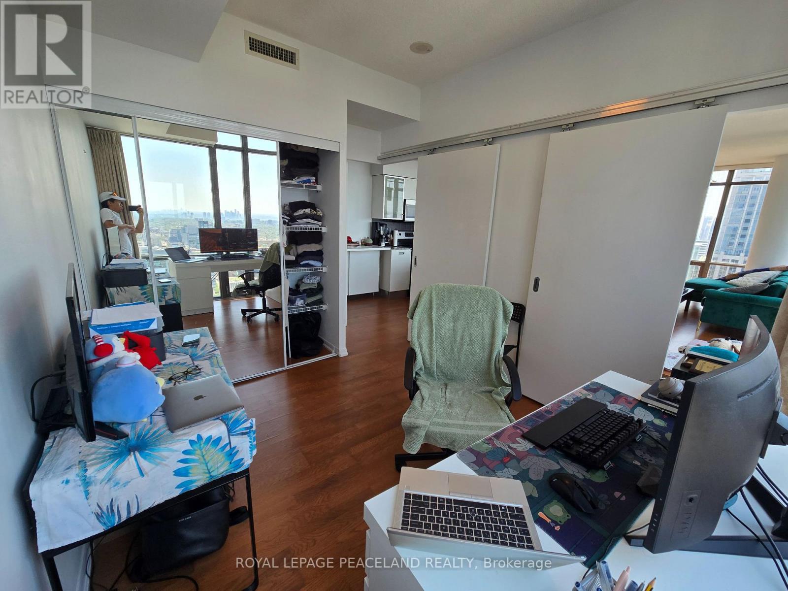 4103 - 38 Grenville Street, Toronto, Ontario  M4Y 1A5 - Photo 10 - C13581256