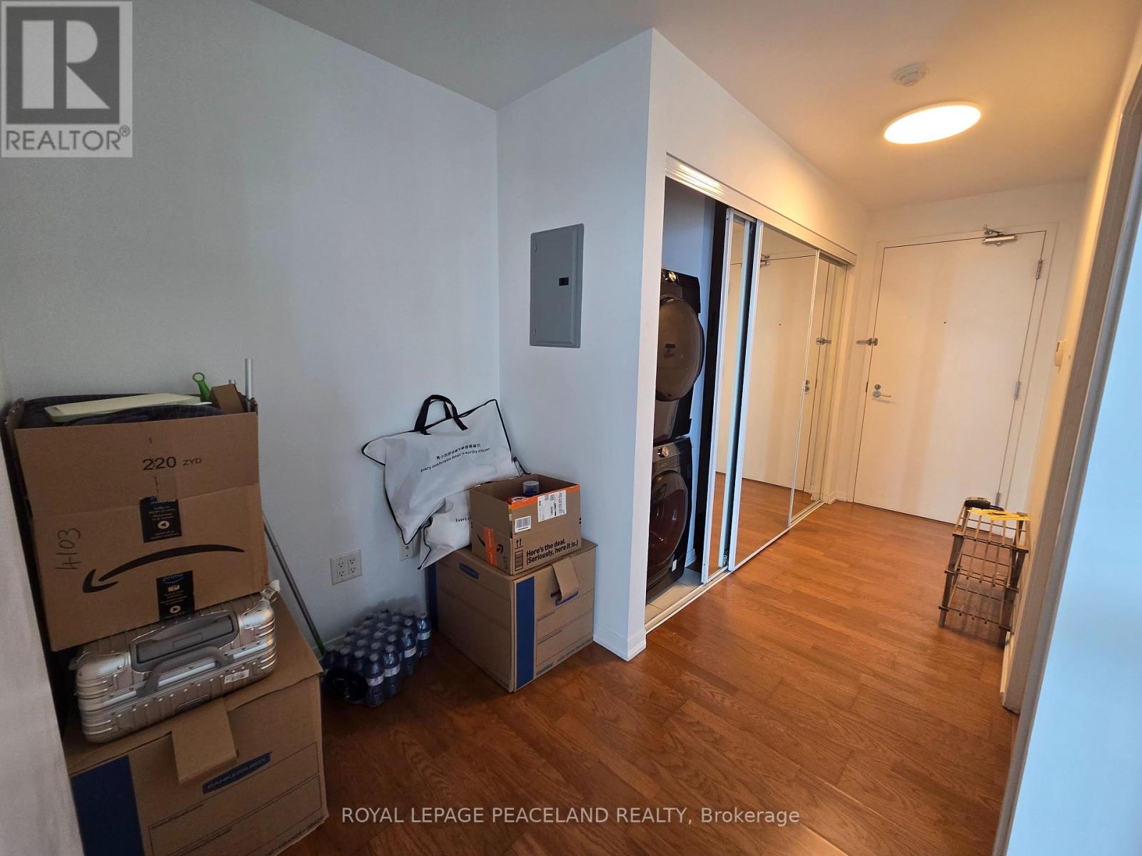 4103 - 38 Grenville Street, Toronto, Ontario  M4Y 1A5 - Photo 13 - C13581256