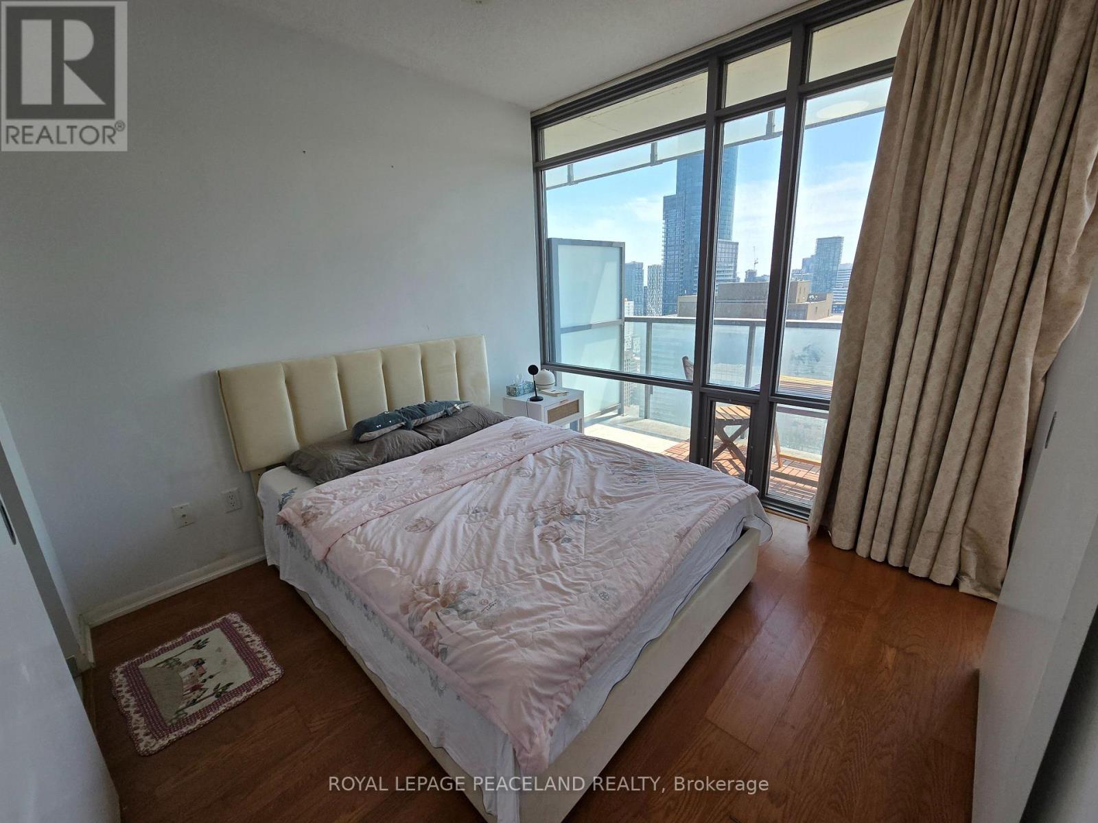 4103 - 38 Grenville Street, Toronto, Ontario  M4Y 1A5 - Photo 4 - C13581256