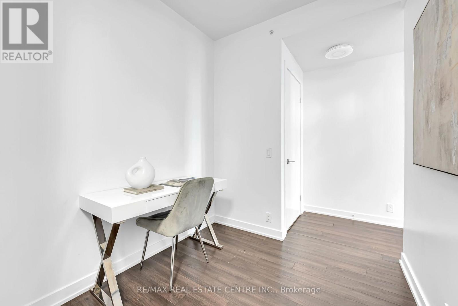 809 - 10 Park Lawn Road, Toronto, Ontario M8V 0H9 - Photo 3 - W13581232