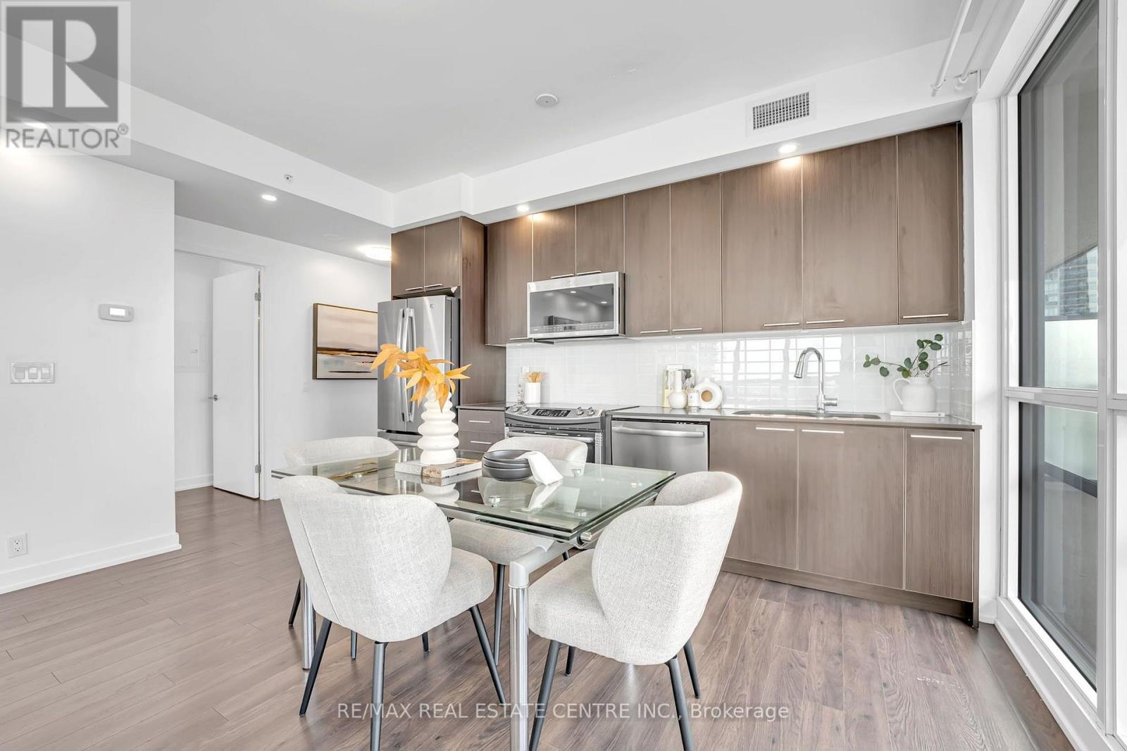 809 - 10 Park Lawn Road, Toronto, Ontario M8V 0H9 - Photo 8 - W13581232
