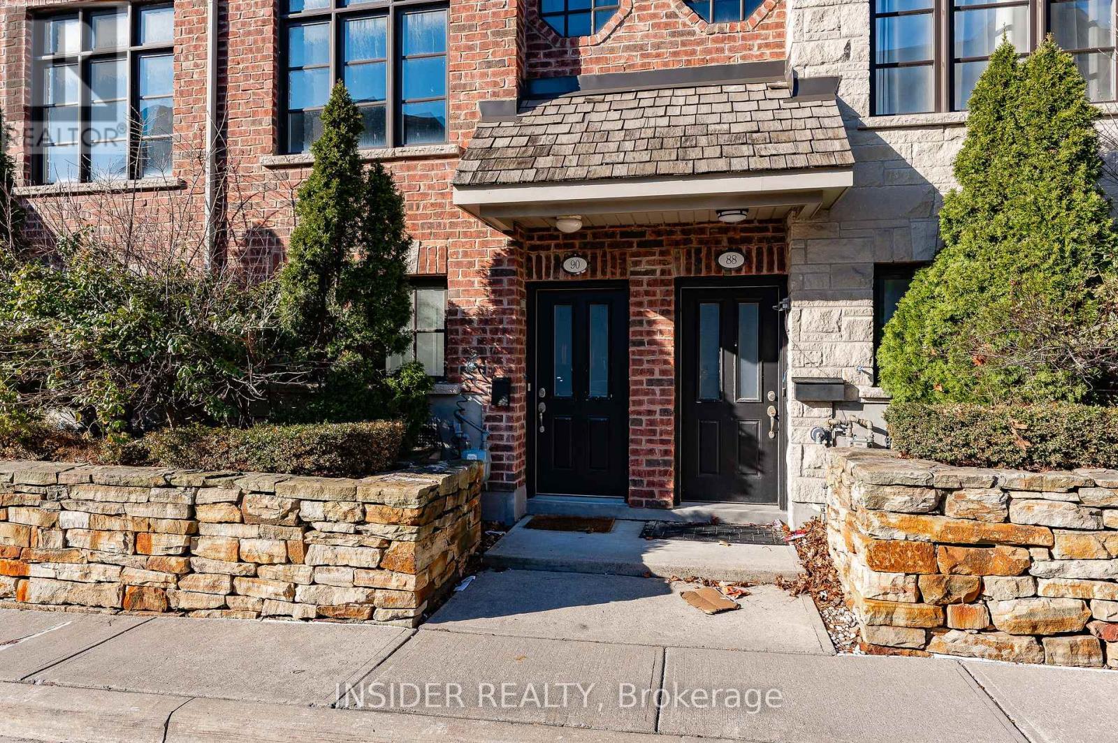 90 - 1812 Burnhamthorpe Road E, Mississauga, Ontario L4X 0A3 - Photo 3 - W13581248