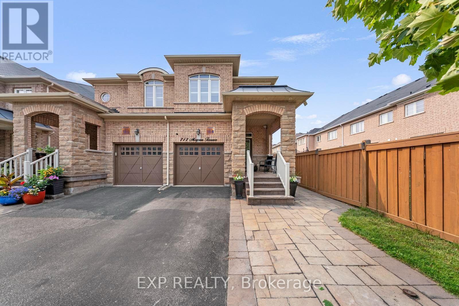 717 Megson Terrace, Milton, Ontario L9T 8K5 - Photo 4 - W13581250
