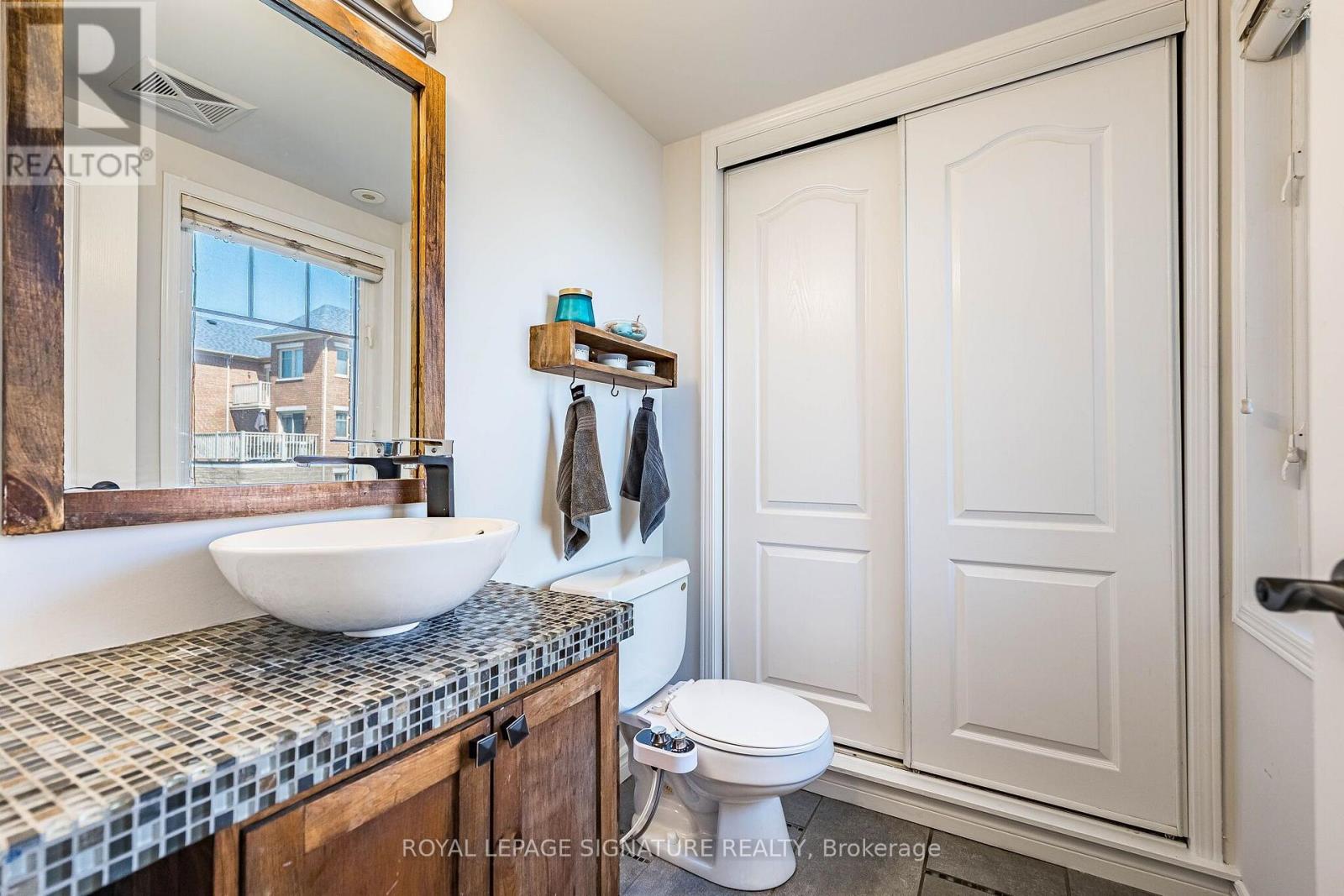 17 - 3985 Eglinton Avenue W, Mississauga, Ontario L5M 0E8 - Photo 16 - W13581252