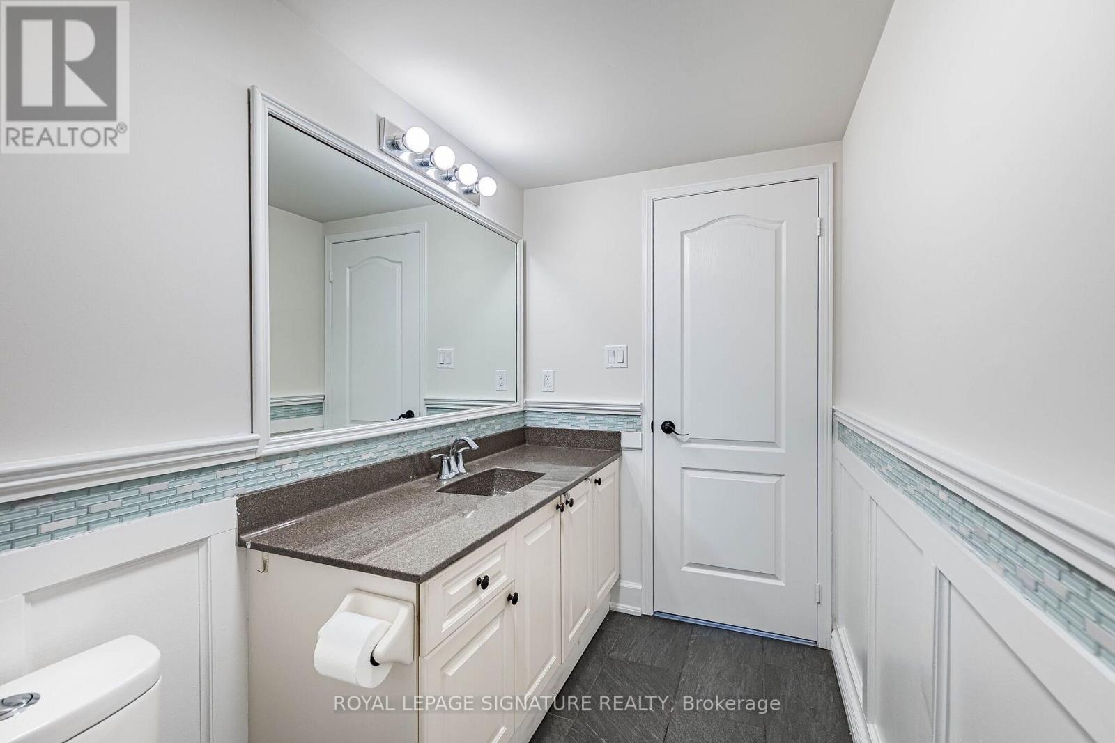 17 - 3985 Eglinton Avenue W, Mississauga, Ontario L5M 0E8 - Photo 28 - W13581252