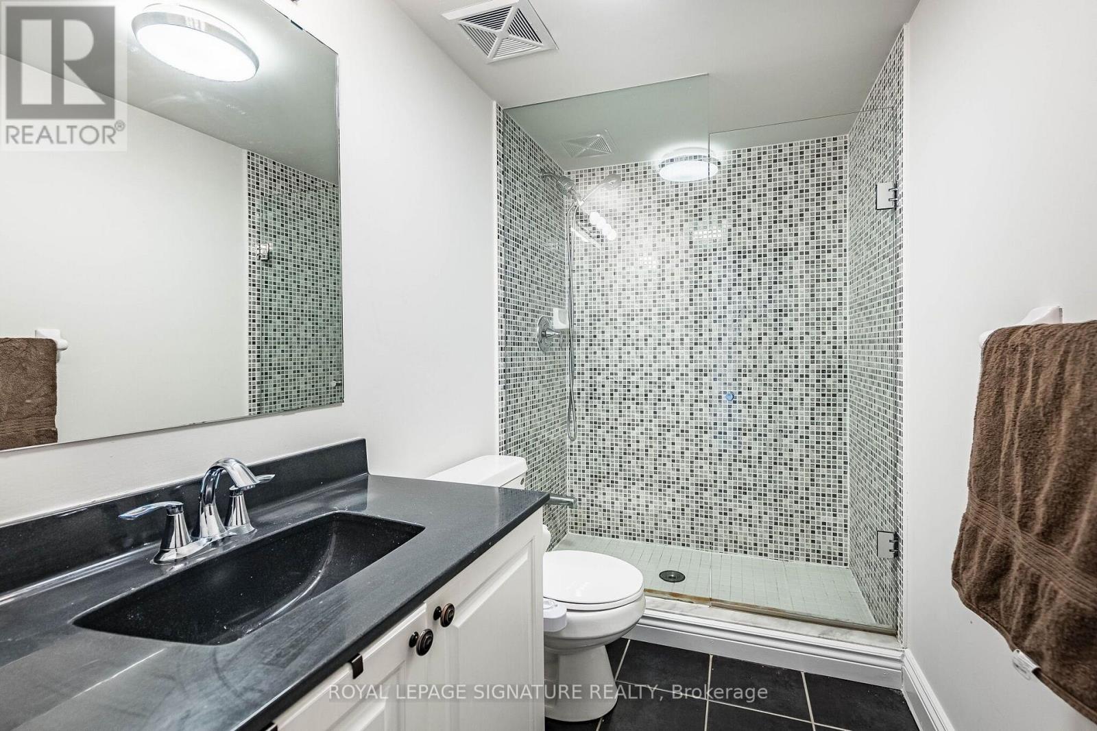 17 - 3985 Eglinton Avenue W, Mississauga, Ontario L5M 0E8 - Photo 36 - W13581252