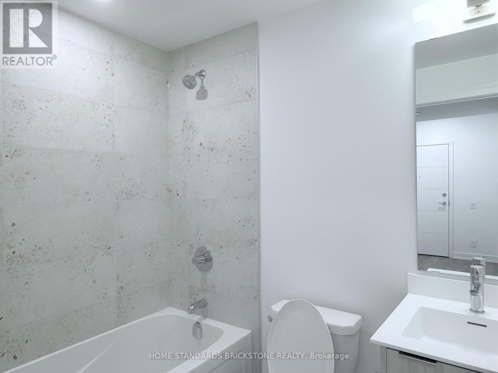 702 - 20 Deans Drive, Toronto, Ontario M1L 0J7 - Photo 2 - E13581274