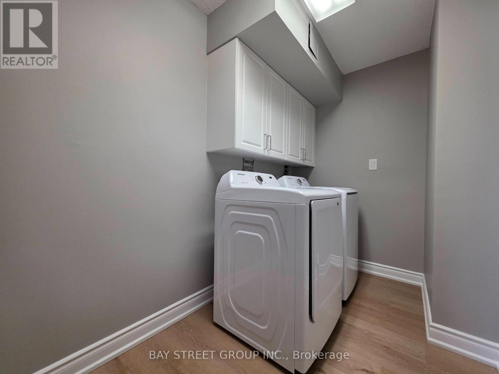 2011 - 1 Aberfoyle Crescent, Toronto, Ontario M8X 2X8 - Photo 22 - W13581260