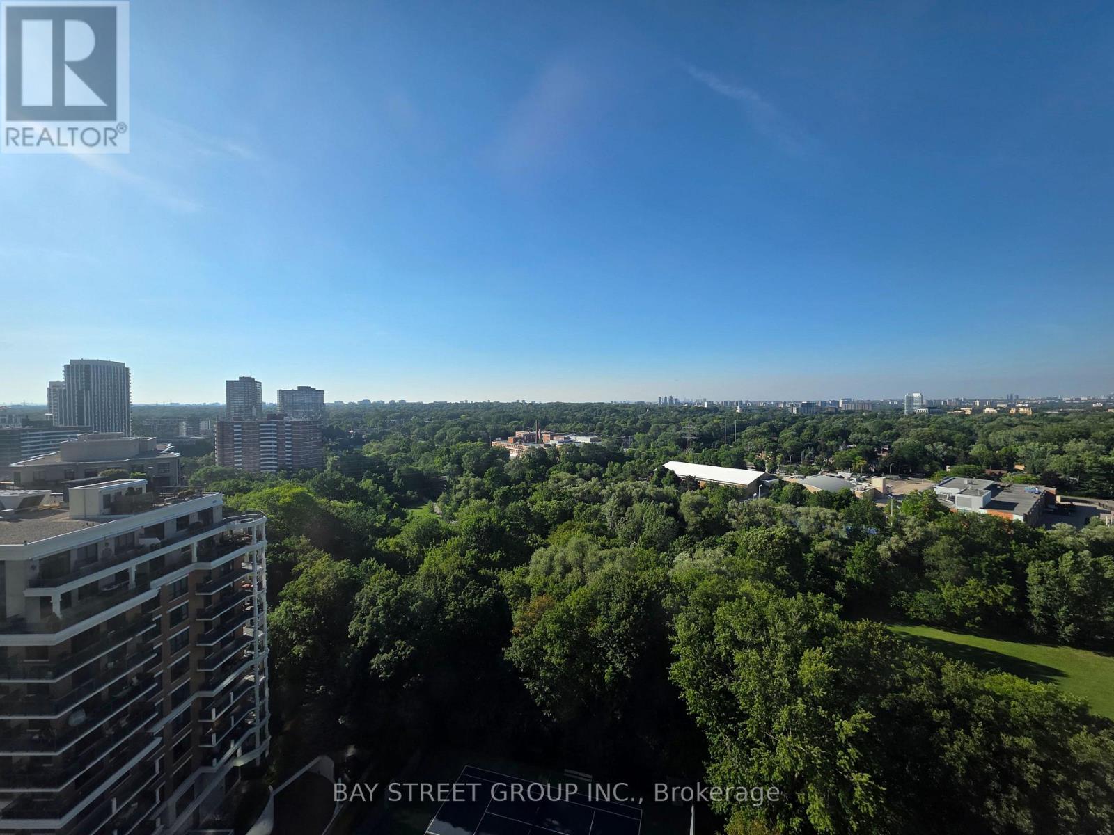 2011 - 1 Aberfoyle Crescent, Toronto, Ontario M8X 2X8 - Photo 27 - W13581260
