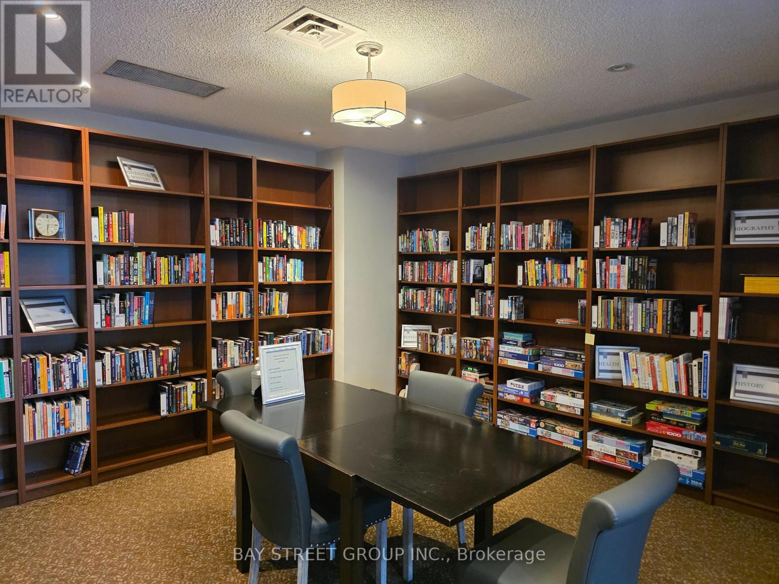 2011 - 1 Aberfoyle Crescent, Toronto, Ontario M8X 2X8 - Photo 28 - W13581260