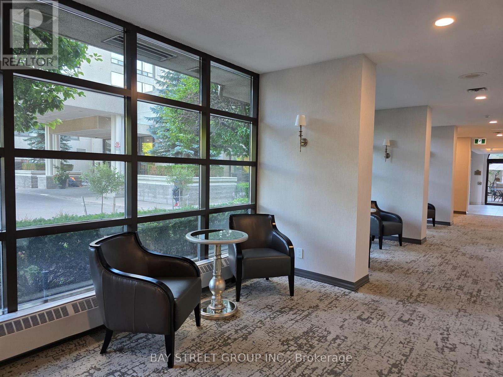 2011 - 1 Aberfoyle Crescent, Toronto, Ontario M8X 2X8 - Photo 31 - W13581260