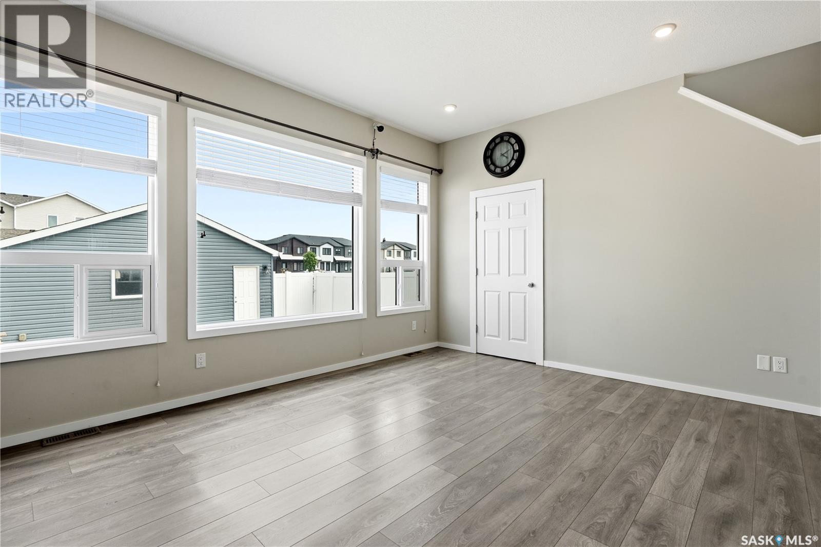 2802 Ridgway Avenue, Regina, Saskatchewan  S4X 0N1 - Photo 18 - SK042839