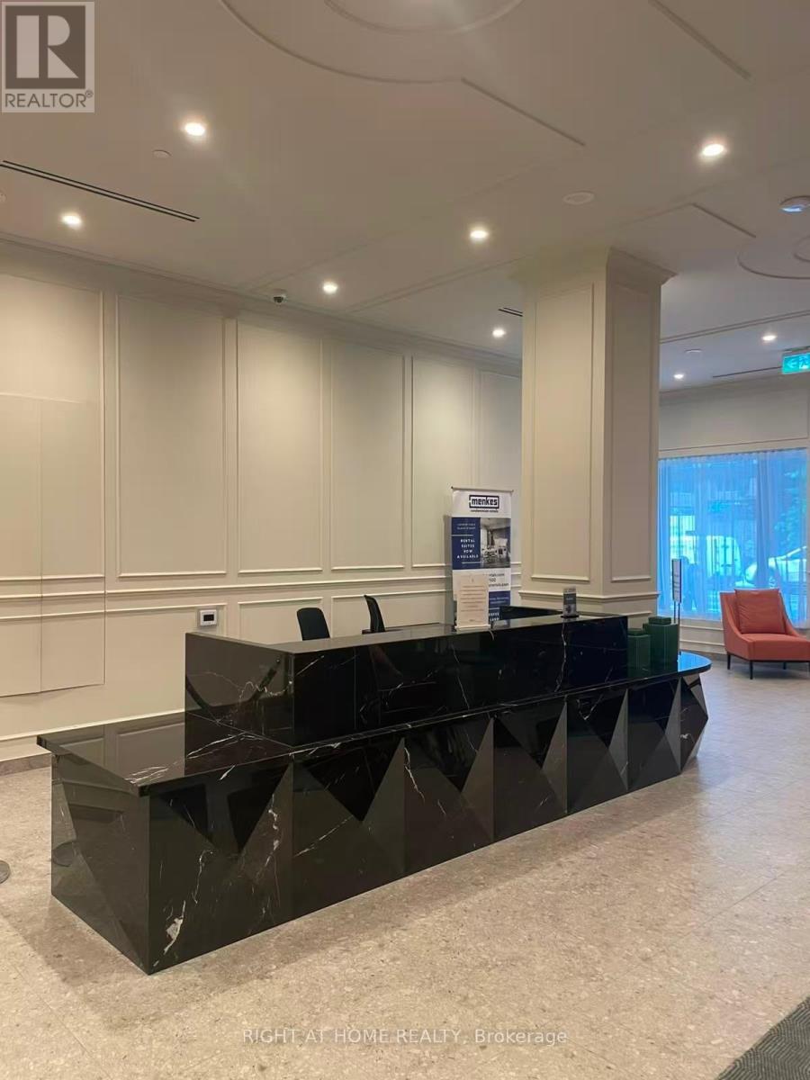 1802 - 180 Front Street E, Toronto, Ontario  M5A 0A9 - Photo 3 - C13581298
