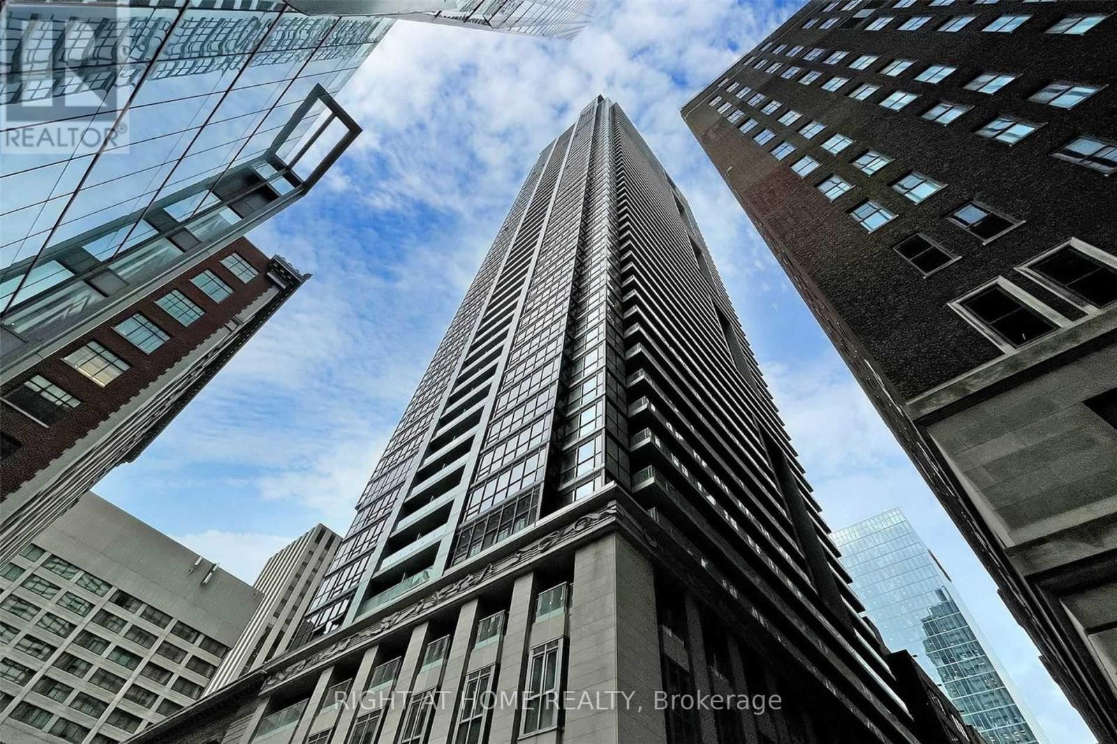 1207 - 70 TEMPERANCE STREET, Toronto, Ontario